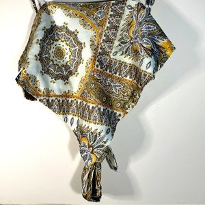 I’m selling a beautiful scarf print tie back satin cami bandana top